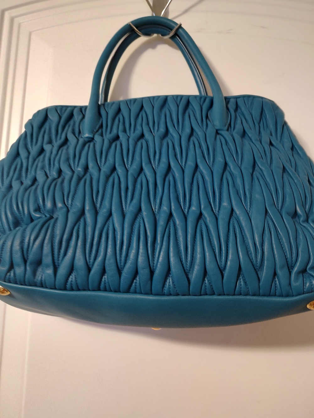 New Miu Miu Teal Blue Matelassé Leather Shoulder Bag - Picture 2 of 14